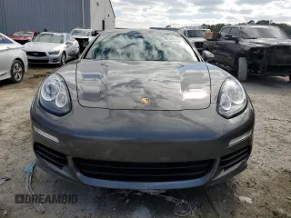 2016 Porsche Panamera 4 z VIN WP0AA2A77GL002362, wystawiony jako Copart lot #46124245 z przebiegiem 71 303 mil mil oraz Szkody całkowita. Historia ofert i sprzedaży dostępna na DreamBid. Obrazek 5.