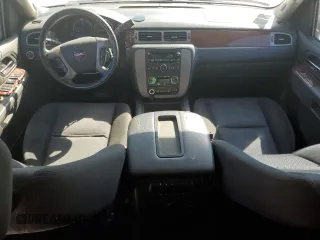 2013 GMC Yukon XL SLE with VIN 1GKS1HE01DR367170, listed as a Copart auction lot 73998264 with 157,375 mi miles and Salvage Title. Bid and sale history available at carsss.com. Image 8.