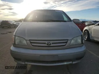 2002 Toyota Sienna LE with VIN 4T3ZF13C12U486009, listed as a Copart auction lot 87877695 with 250,778 mi miles and Salvage Title. Bid and sale history available at carsss.com. Image 5.