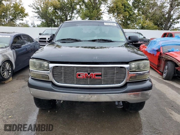 2003 GMC Yukon SLE with VIN 1GKEK13V33R298724, listed as a Copart auction lot 71219164 with 216,503 mi miles and Salvage Title. Bid and sale history available at carsss.com. Image 5.