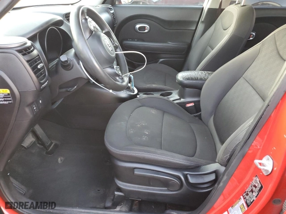 2019 Kia Soul with VIN KNDJN2A26K7690767, listed as a Copart auction lot 88295195 with 141,666 mi miles and Salvage Title. Bid and sale history available at carsss.com. Image 7.