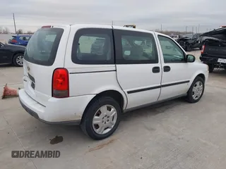 2008 Chevrolet Uplander LS with VIN 1GNDU23W18D206893, listed as a IAAI auction lot 41380047 with 114,225 mi miles. Bid and sale history available at carsss.com. Image 4.
