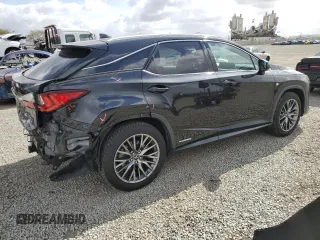 2019 Lexus RX with VIN 2T2BGMCA1KC032802, listed as a Copart auction lot 44611145 with 101,391 mi miles and Salvage Title. Bid and sale history available at carsss.com. Image 3.