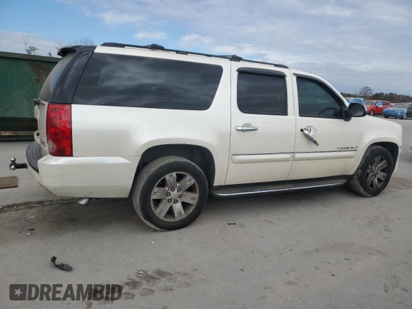 2008 GMC Yukon XL SLE w/3SA with VIN 1GKFC16048R265594, listed as a Copart auction lot 87994475 with 279,216 mi miles and Salvage Title. Bid and sale history available at carsss.com. Image 3.