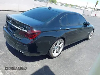 2011 BMW 7 Series 750Li с VIN WBAKB8C57BCY64762, выставлен на аукционе IAAI как лот 42521989 с пробегом 121 926 миль миль и . История ставок и продаж доступна на DreamBid. Изображение 4.