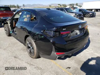 2023 BMW i4 eDrive40 z VIN WBY73AW0XPFN86814, wystawiony jako Copart lot #38230813 z przebiegiem 367 mil mil oraz . Historia ofert i sprzedaży dostępna na DreamBid. Obrazek 2.