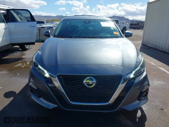 2020 Nissan Altima 2.5 SL with VIN 1N4BL4EV3LC142136, listed as a IAAI auction lot 41591295 with 95,144 mi miles. Bid and sale history available at carsss.com. Image 12.