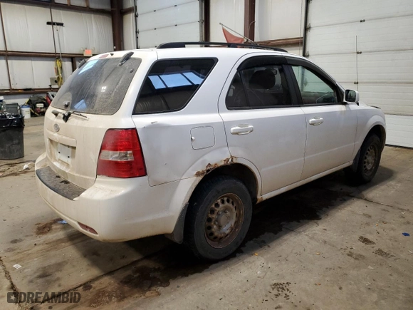 2009 Kia Sorento LX with VIN KNDJC735095892360, listed as a Copart auction lot 43809195 with 332,770 mi miles and Salvage Title. Bid and sale history available at carsss.com. Image 3.