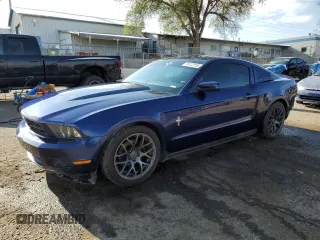 2010 Ford Mustang V6 с VIN 1ZVBP8AN9A5121107, выставлен на аукционе Copart как лот 55132395 с пробегом 142 721 миль миль и На запчасти • Non repairable. История ставок и продаж доступна на DreamBid. Изображение 1.