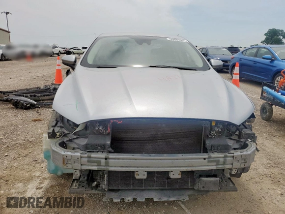 2020 Ford Fusion SE with VIN 3FA6P0HD7LR111586, listed as a Copart auction lot 56688945 with 105,591 mi miles and Salvage title. Bid and sale history available at DreamBid. Image 5.