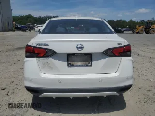 2020 Nissan Versa SV z VIN 3N1CN8EV1LL880363, wystawiony jako Copart lot #54421695 z przebiegiem 58 782 mil mil oraz Szkoda całkowita • Salvage title. Historia ofert i sprzedaży dostępna na DreamBid. Obrazek 6.