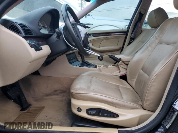 2005 BMW 3 Series 330xi with VIN WBAEW53405PN37902, listed as a Copart auction lot 80821814 with Not provided miles and Salvage title. Bid and sale history available at DreamBid. Image 7.
