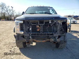 2017 Ford F-250 XLT with VIN 1FT7X2B66HEE80132, listed as a Copart auction lot 50644875 with 84,388 mi miles and Salvage title. Bid and sale history available at DreamBid. Image 5.