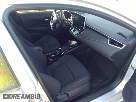 2022 Toyota Corolla SE with VIN JTND4MBE4N3150989, listed as a IAAI auction lot 40565981 with 51,377 mi miles and . Bid and sale history available at DreamBid. Image 5.