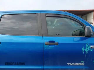 2016 Toyota Tundra SR5 z VIN 5TFEW5F10GX200671, wystawiony jako IAAI lot #41946182 z przebiegiem 162 688 mil mil oraz . Historia ofert i sprzedaży dostępna na DreamBid. Obrazek 14.