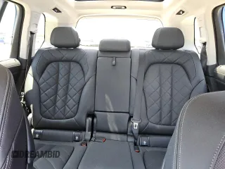 2024 BMW X7 xDrive40i z VIN 5UX23EM07R9V10389, wystawiony jako Copart lot #56431285 z przebiegiem 33 174 mil mil oraz Tytuł czysty. Historia ofert i sprzedaży dostępna na DreamBid. Obrazek 10.