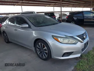 2016 Nissan Altima SR with VIN 1N4AL3AP4GC181160, listed as a IAAI auction lot 41949178 with 88,819 mi miles and . Bid and sale history available at carsss.com. Image 1.