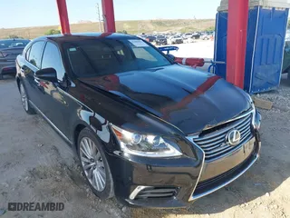2014 Lexus LS 460 with VIN JTHBL5EF3E5128624, listed as a IAAI auction lot 42000991 with 82,953 mi miles. Bid and sale history available at carsss.com. Image 1.