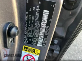 2014 Toyota Highlander Limited with VIN 5TDDCRFH4ES006897, listed as a Copart auction lot 89222335 with 329,257 mi miles and Clean title. Bid and sale history available at DreamBid. Image 10.
