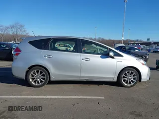 2017 Toyota Prius Two z VIN JTDZN3EUXHJ062209, wystawiony jako IAAI lot #41319148 z przebiegiem 98 263 mil mil oraz . Historia ofert i sprzedaży dostępna na DreamBid. Obrazek 13.