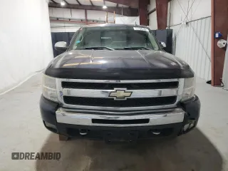 2011 Chevrolet Silverado 1500 LT with VIN 3GCPCSE0XBG185084, listed as a Copart auction lot 49314375 with 285,677 mi miles and Clean Title. Bid and sale history available at DreamBid. Image 5.