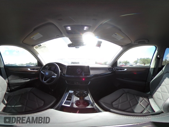 2024 Volkswagen Atlas SE с VIN 1V2HR2CA1RC547264, выставлен на аукционе IAAI как лот 41948193 с пробегом 24 683 миль миль и . История ставок и продаж доступна на DreamBid. Изображение 18.