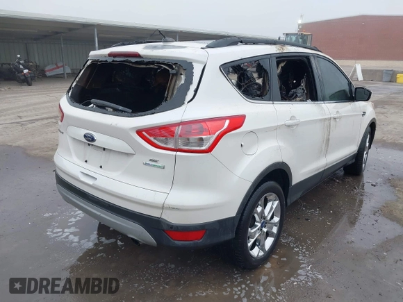 2014 Ford Escape SE с VIN 1FMCU0GX0EUA84076, выставлен на аукционе IAAI как лот 41534820 с пробегом Не указан миль и . История ставок и продаж доступна на DreamBid. Изображение 4.