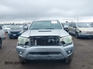 2014 Toyota Tacoma PreRunner with VIN 5TFJU4GN1EX052382, listed as a IAAI auction lot 41533721 with 165,245 mi miles. Bid and sale history available at carsss.com. Image 13.