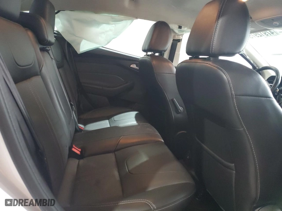 2014 Ford Focus SE with VIN 1FADP3K23EL297578, listed as a Copart auction lot 47912975 with 118,513 mi miles and Salvage Title. Bid and sale history available at carsss.com. Image 10.