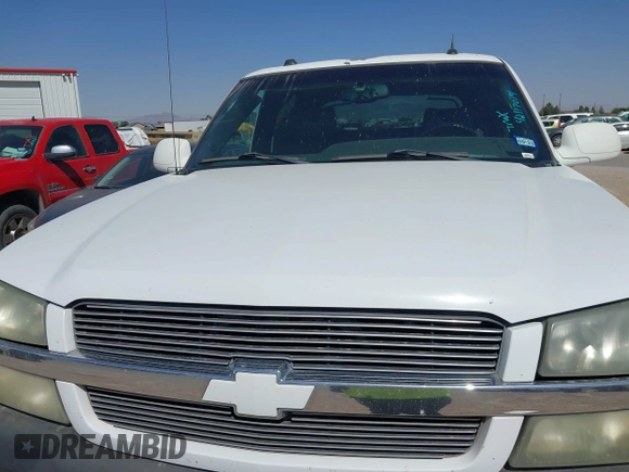 2004 Chevrolet Avalanche Z71 with VIN 3GNEK12TX4G302918, listed as a IAAI auction lot 42117074 with 166,066 mi miles. Bid and sale history available at carsss.com. Image 10.