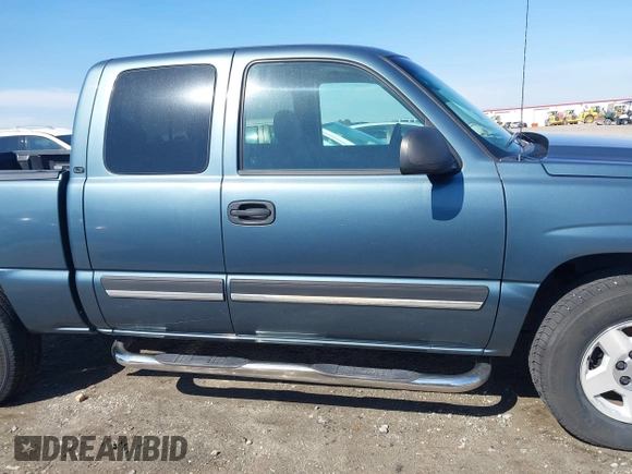 2006 Chevrolet Silverado 1500 LT1 with VIN 1GCEC19T76Z147212, listed as a IAAI auction lot 41777376 with 166,740 mi miles and . Bid and sale history available at DreamBid. Image 14.
