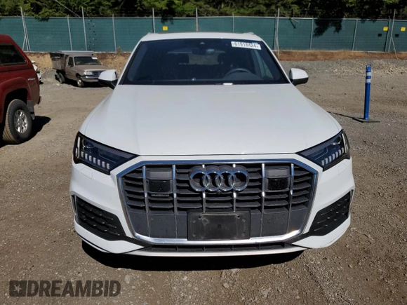 2023 Audi Q7 Premium with VIN WA1AXBF77PD016497, listed as a Copart auction lot 61918424 with 35,510 mi miles and Salvage title. Bid and sale history available at DreamBid. Image 5.