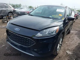 2021 Ford Escape SE с VIN 1FMCU0G65MUB10368, выставлен на аукционе IAAI как лот 42084579 с пробегом 36 043 миль миль и . История ставок и продаж доступна на DreamBid. Изображение 17.