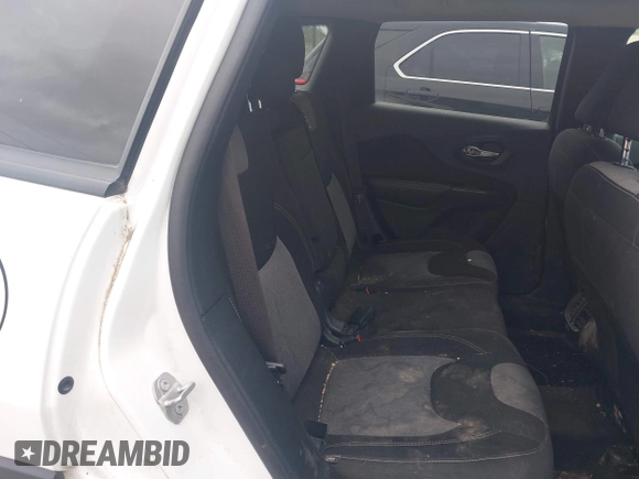 2016 Jeep Cherokee Sport with VIN 1C4PJMAB4GW367655, listed as a IAAI auction lot 42338882 with 133,750 mi miles and . Bid and sale history available at DreamBid. Image 8.