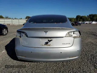 2018 Tesla Model 3 Long Range Battery with VIN 5YJ3E1EB4JF074295, listed as a Copart auction lot 74775384 with 83,515 mi miles and Salvage Title. Bid and sale history available at DreamBid. Image 6.