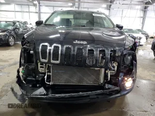 2018 Jeep Cherokee Latitude z VIN 1C4PJMCXXJD532040, wystawiony jako Copart lot #46475515 z przebiegiem 103 811 mil mil oraz Szkoda całkowita • Salvage title. Historia ofert i sprzedaży dostępna na DreamBid. Obrazek 5.