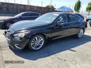 2021 Infiniti Q50 Luxe z VIN JN1EV7BPXMM704993, wystawiony jako Copart lot #55172695 z przebiegiem 55 979 mil mil oraz Szkoda całkowita • Salvage title. Historia ofert i sprzedaży dostępna na DreamBid. Obrazek 1.