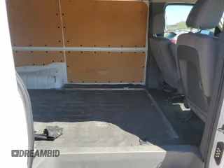 2018 Nissan NV Cargo S z VIN 1N6BF0KM8JN804801, wystawiony jako Copart lot #50125815 z przebiegiem 248 028 mil mil oraz Szkoda całkowita • Salvage title. Historia ofert i sprzedaży dostępna na DreamBid. Obrazek 11.
