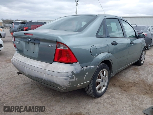2005 Ford Focus S with VIN 1FAFP34N55W316128, listed as a IAAI auction lot 41830704 with 120,638 mi miles and . Bid and sale history available at carsss.com. Image 4.