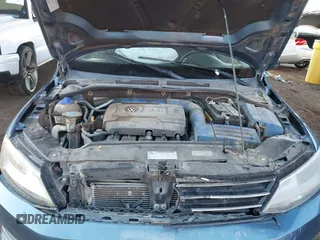 2015 Volkswagen Jetta SE z VIN 3VWD17AJ2FM291120, wystawiony jako IAAI lot #41763085 z przebiegiem 139 272 mil mil oraz . Historia ofert i sprzedaży dostępna na DreamBid. Obrazek 10.