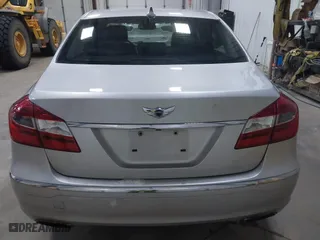 2013 Hyundai Genesis 3.8L with VIN KMHGC4DD4DU217488, listed as a IAAI auction lot 41021234 with 204,960 mi miles. Bid and sale history available at carsss.com. Image 16.