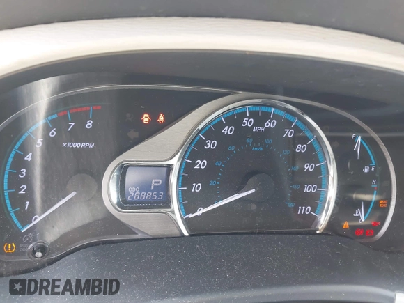 2011 Toyota Sienna XLE with VIN 5TDDK3DC2BS001541, listed as a IAAI auction lot 42731870 with 288,853 mi miles and . Bid and sale history available at DreamBid. Image 7.