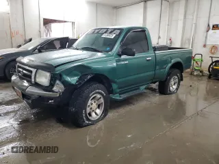2000 Toyota Tacoma PreRunner with VIN 4TANM92N3YZ577535, listed as a Copart auction lot 41389025 with 275,678 mi miles and Salvage title. Bid and sale history available at DreamBid. Image 1.