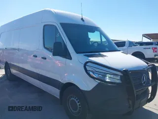 2024 Mercedes-Benz Sprinter Cargo with VIN W1Y4NDHY6RT172013, listed as a IAAI auction lot 41407339 with 166,083 mi miles. Bid and sale history available at carsss.com. Image 1.