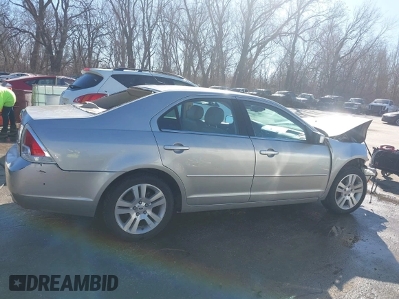 2007 Ford Fusion SEL with VIN 3FAHP081X7R151746, listed as a IAAI auction lot 41650948 with 1 mi miles. Bid and sale history available at carsss.com. Image 13.