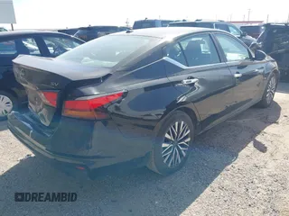 2024 Nissan Altima SV with VIN 1N4BL4DV3RN305351, listed as a IAAI auction lot 41845945 with 41,763 mi miles and . Bid and sale history available at DreamBid. Image 4.
