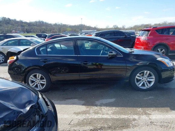 2010 Nissan Altima 3.5 SR with VIN 1N4BL2AP7AC111559, listed as a IAAI auction lot 41823698 with 154,865 mi miles. Bid and sale history available at carsss.com. Image 14.