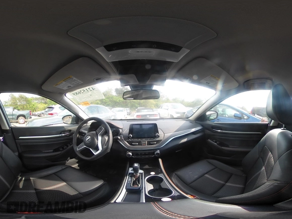 2025 Nissan Altima SR with VIN 1N4BL4CV0SN361223, listed as a IAAI auction lot 42152685 with 3,587 mi miles and . Bid and sale history available at DreamBid. Image 17.