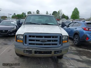 2006 Ford Super Duty F-250 XL with VIN 1FTSW20596EB89774, listed as a IAAI auction lot 41941150 with 284,454 mi miles. Bid and sale history available at carsss.com. Image 11.