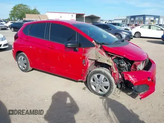 2019 Honda Fit LX with VIN 3HGGK5H44KM751276, listed as a IAAI auction lot 41881708 with 58,658 mi miles. Bid and sale history available at carsss.com. Image 1.